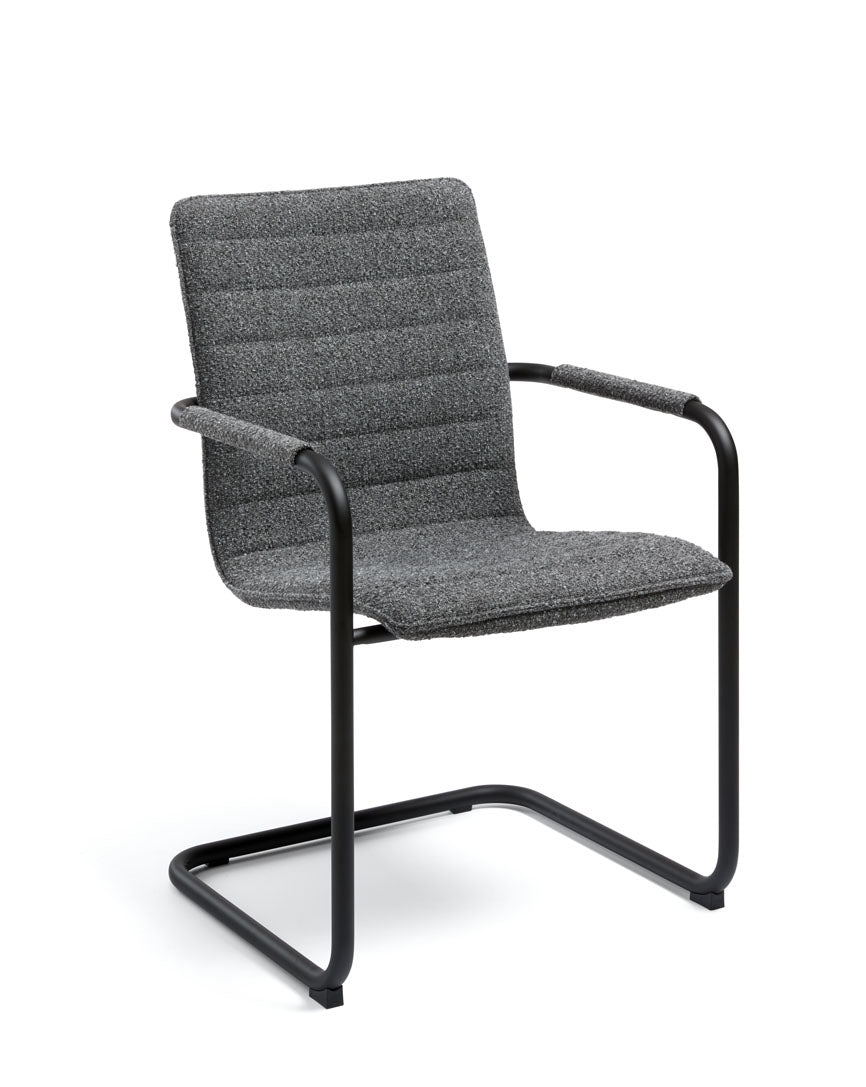 Chaise à base traîneau 05Z Design – Tissu Society